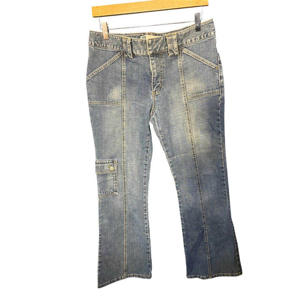 Gap Women Cargo Jeans Straight Leg Stretch Seam Front Medium Wash Size 8 Reg